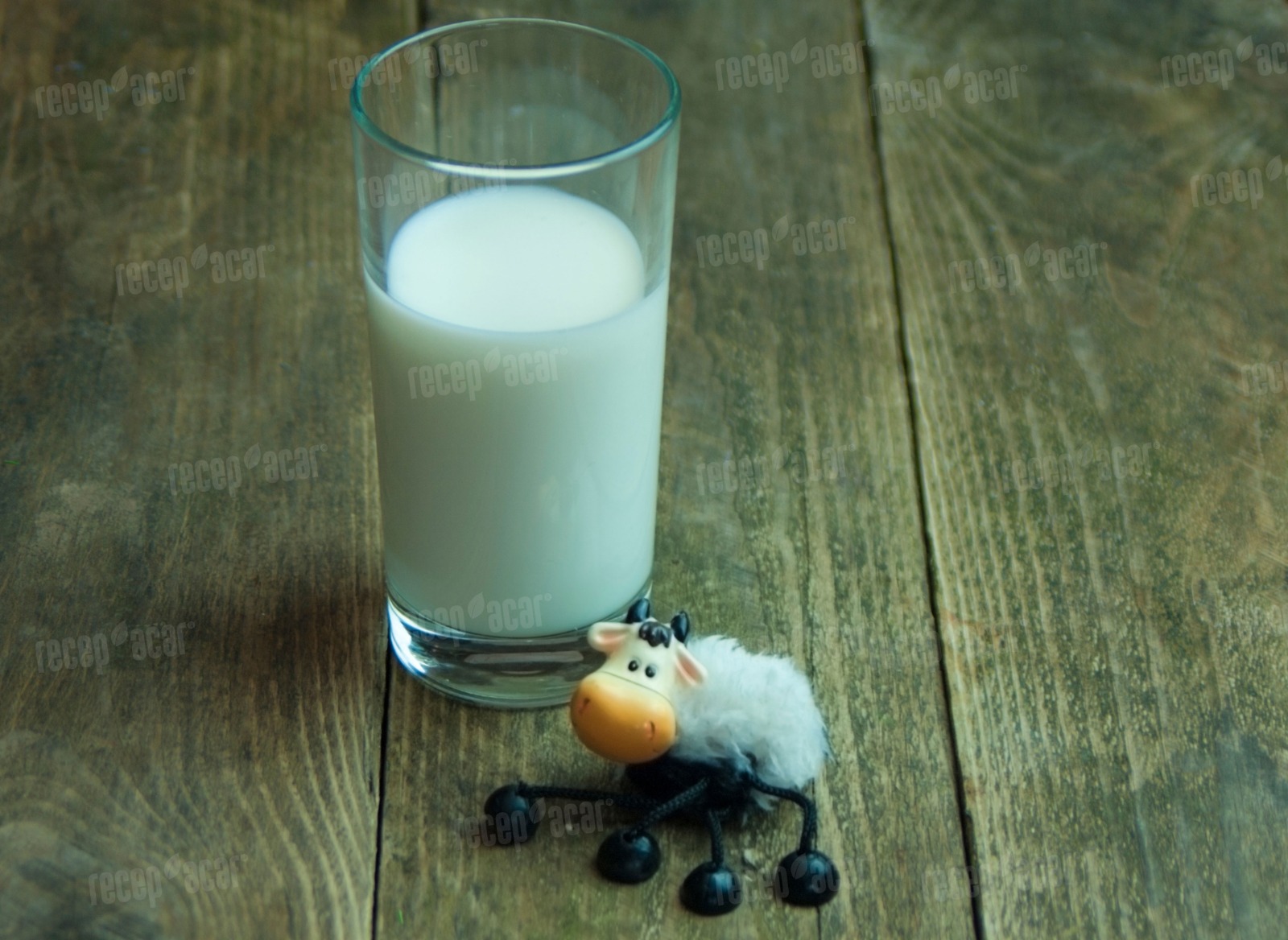 Taze sağılmış çiğ süt nasıl tüketilmeli?