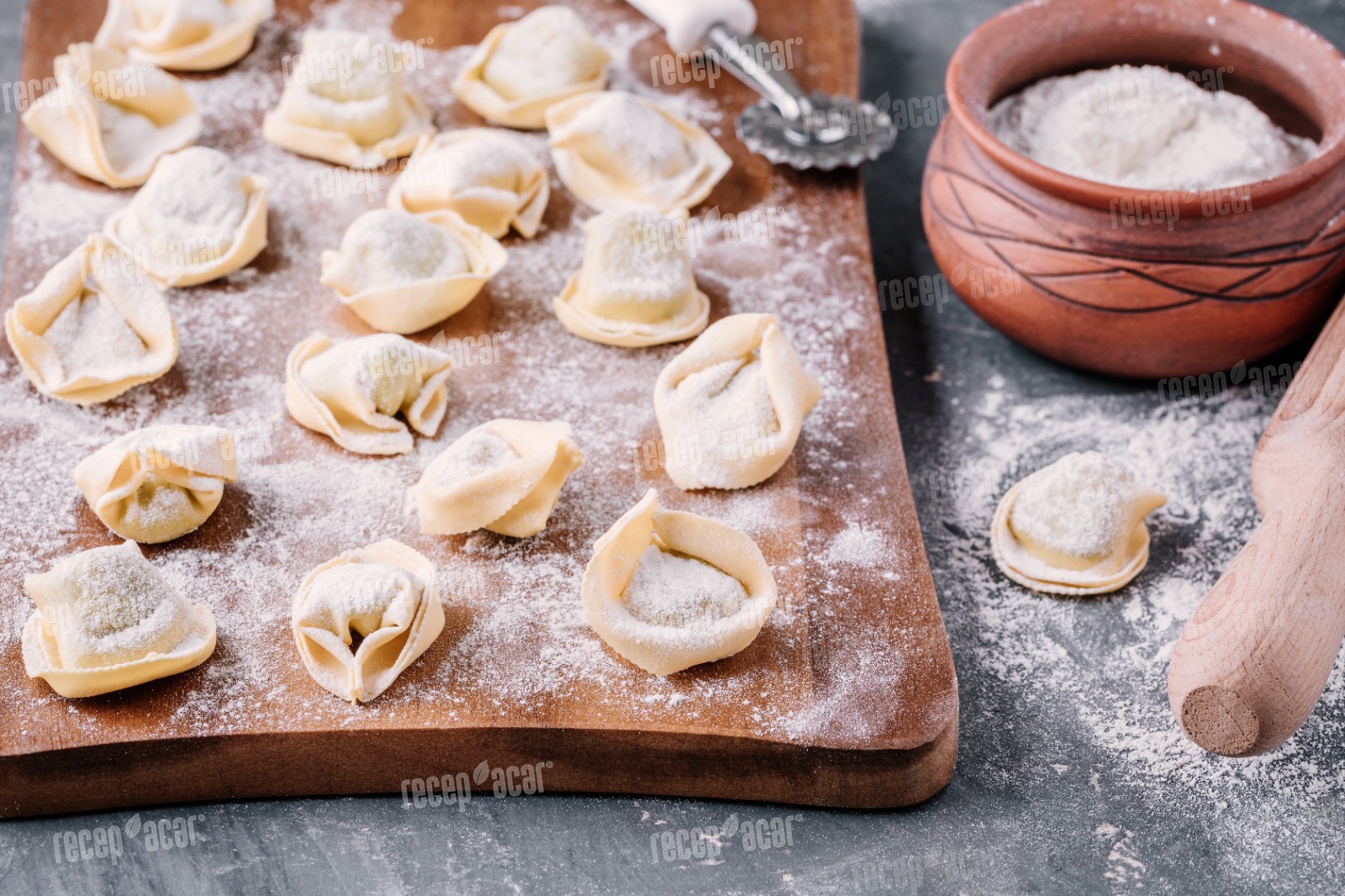 4 Peynirli Tortellini Tarifi