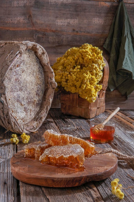 Şekersiz Karakovan Kütük Çiçek Balı 900 G-1050 G